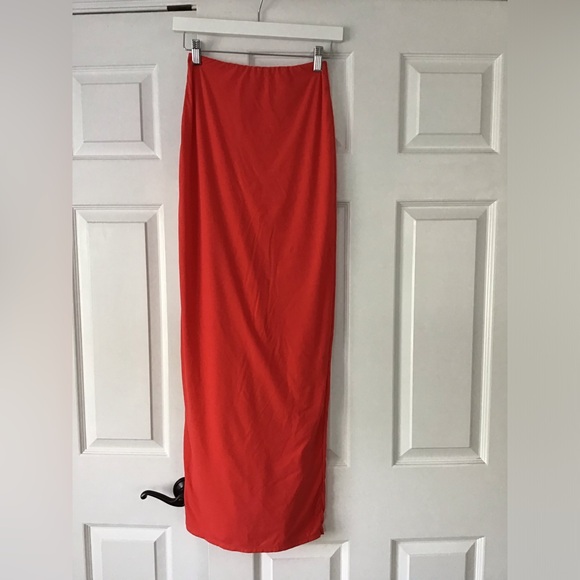 SKIMS Fits Everybody Long Skirt | Poppy | Size S - Picture 9 of 11